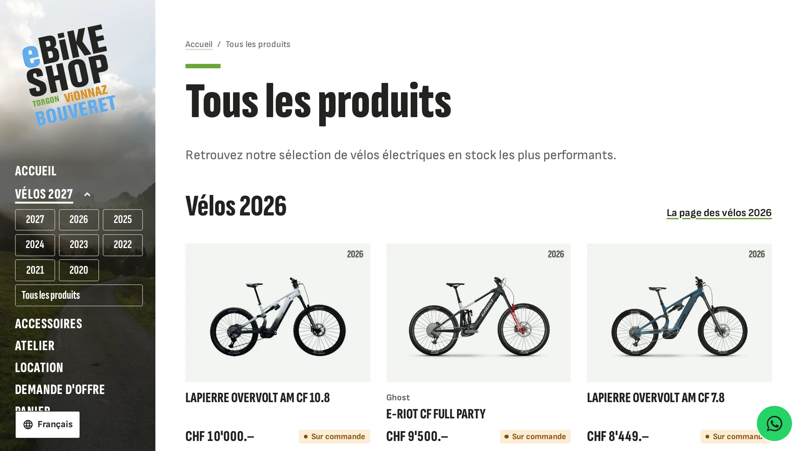 Le catalogue de l'eBike Shop : les vélos 2026 avec leur prix et leur disponibilité, le menu des années à gauche